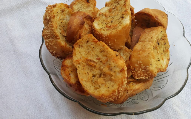 Creme de alho para pão