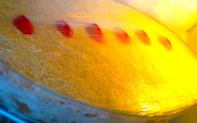 Lasanha à bolonhesa com molho branco