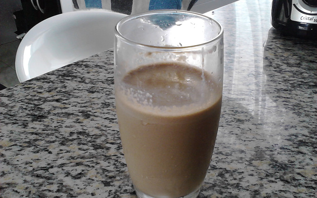 Vitamina de banana simples e gostosa