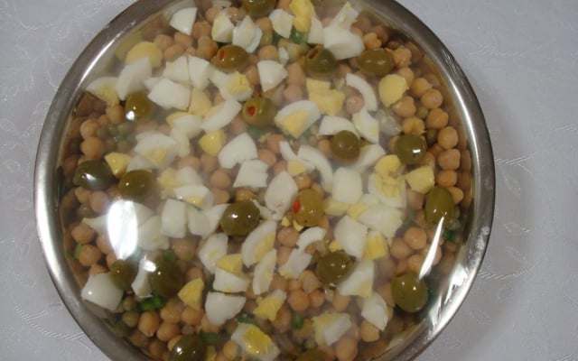 Salada de grão-de-bico