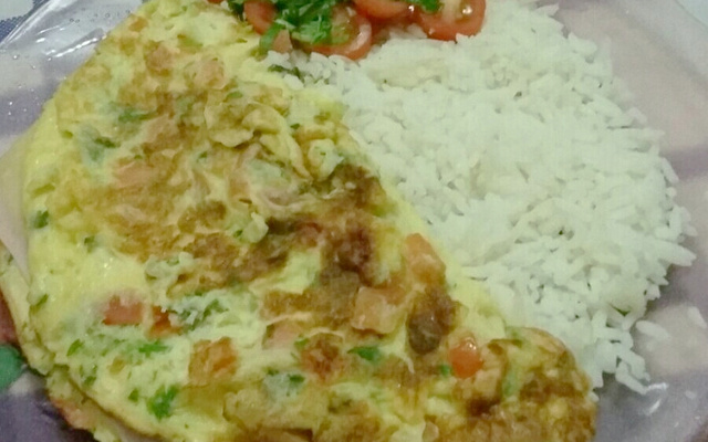 Omelete de presunto e queijo