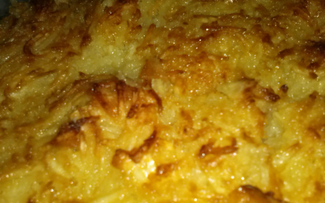 Bolo de mandioca cremoso