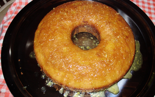 Bolo de gengibre e laranja