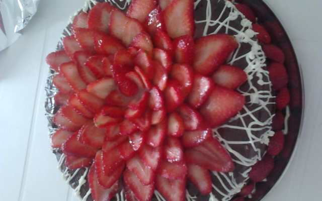Torta de chocolate com morango