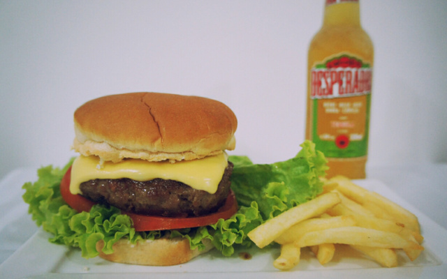 Hambúrguer caseiro