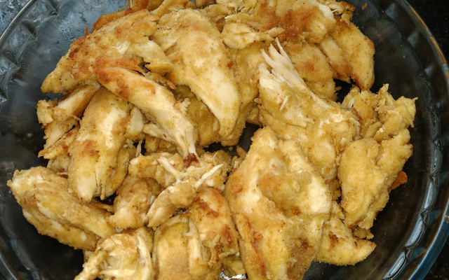 Filé de peito de frango à milanesa