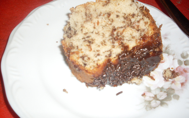 Cobertura de chocolate para bolo rápida