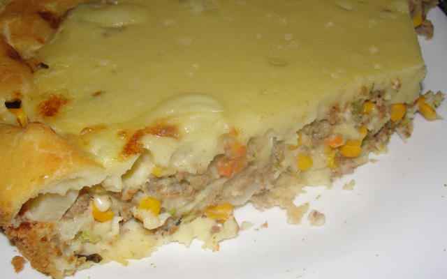 Torta cremosa de frango de liquidificador