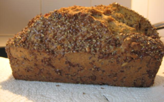 Pão de cereais fácil