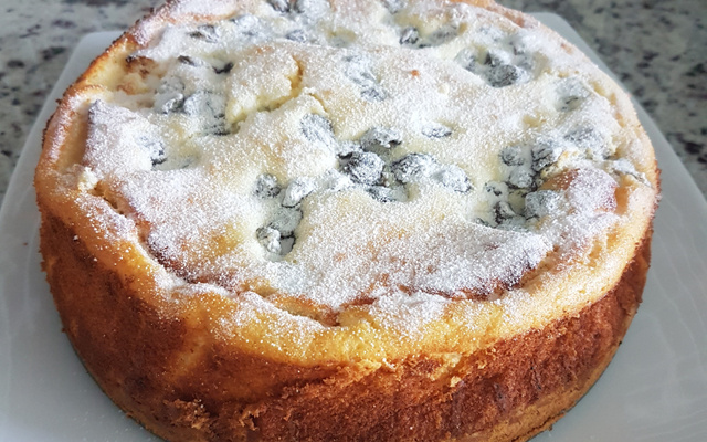 Torta de ricota com passas