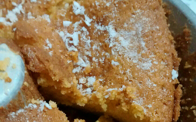 Bolo de fubá simples e gostoso