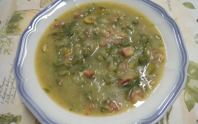 Caldo verde cremoso