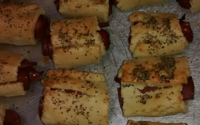 Enroladinho de salsicha