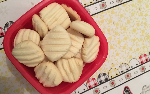 Bolachinha de maisena leite condensado