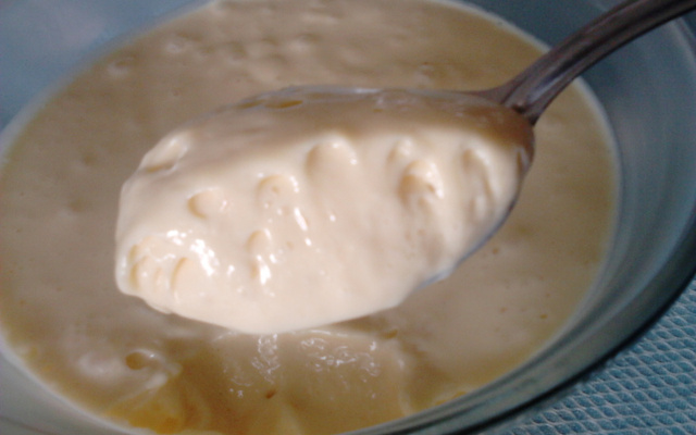 Mousse de maracujá com iogurte integral