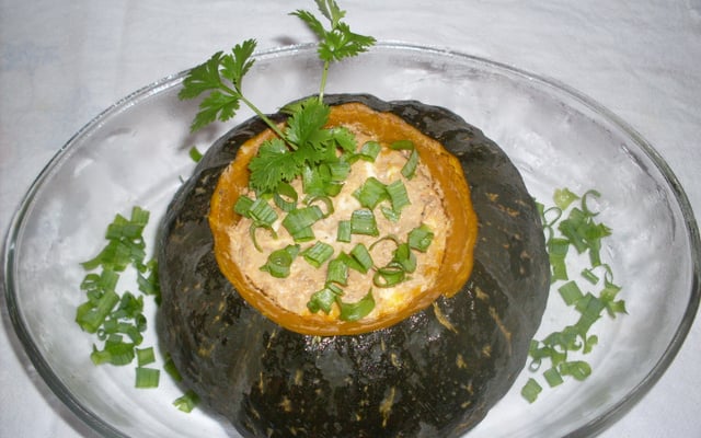 Abóbora recheada com carne moída