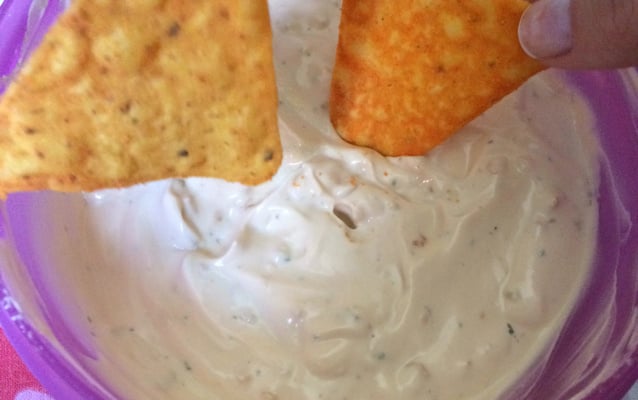 Doritos dippas french onion caseiro (molho de cebola)