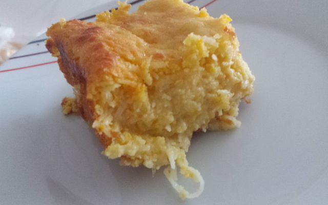 Bolo de  Milho com Coco Cremoso