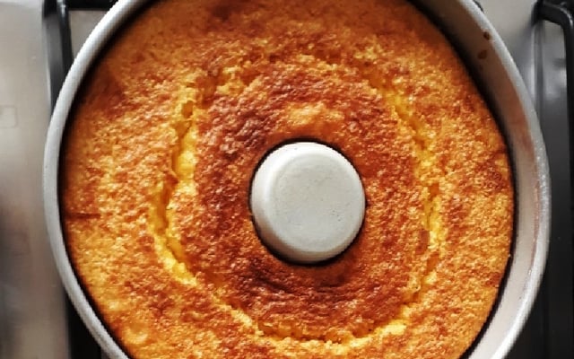 Bolo cremoso de milho em lata