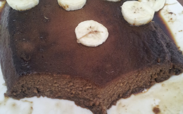 Pudim de banana e café