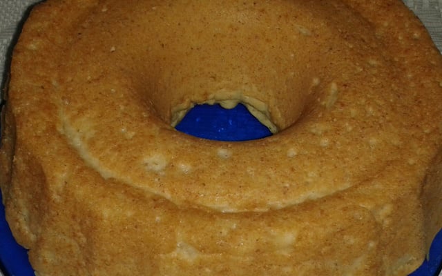 Bolo de pão de queijo simples da Sandra