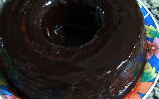 Bolo de chocolate simples