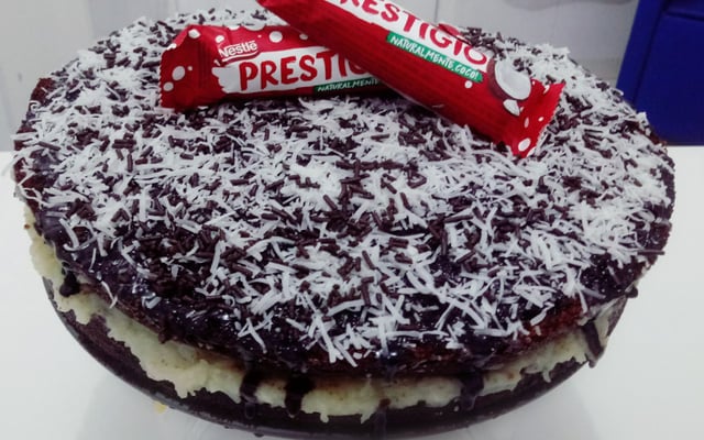 Bolo de prestígio