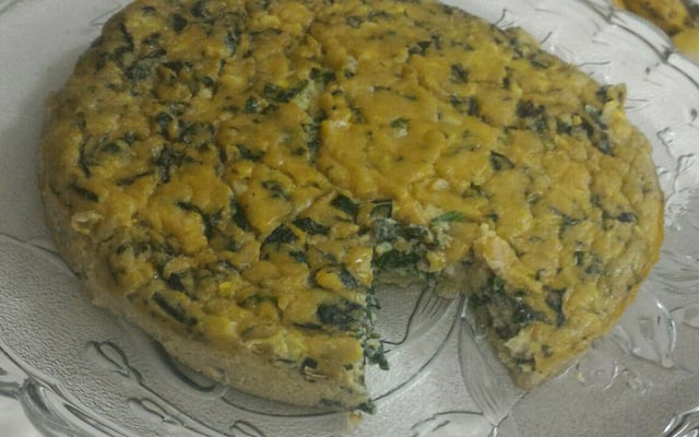 Torta de quinoa com escarola