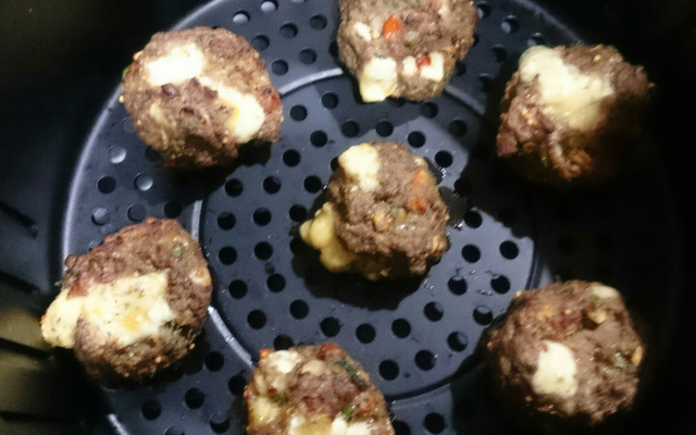 Bolinho de carne moída