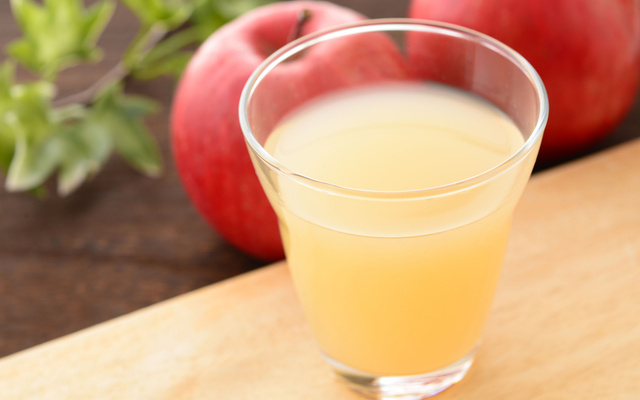 Vitamina de maçã com aveia