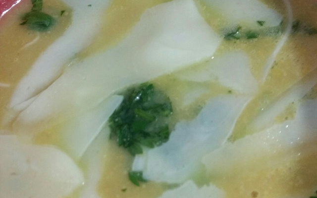 Sopa cremosa de milho verde