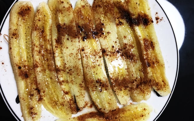 Banana como canela no micro-ondas