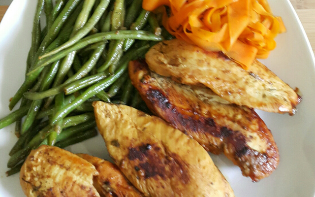 Frango grelhado com legumes Realli