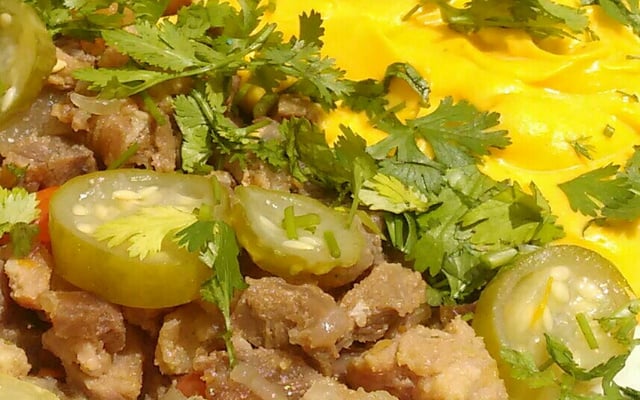 Carne de sol com purê de abóbora