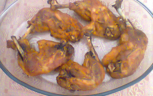 Coxa de frango de saco - seco e suculento