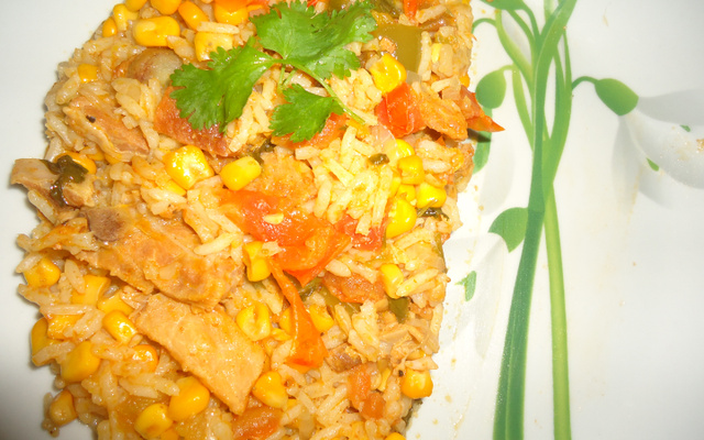 Arroz com carne de porco