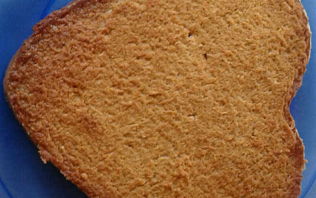 Bolo de macaxeira (mandioca)