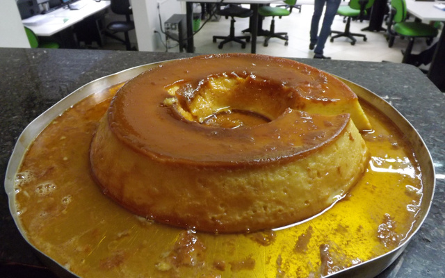 Pudim de leite condensado fácil