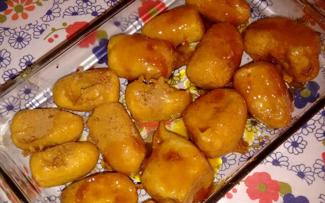 Banana caramelada chinesa