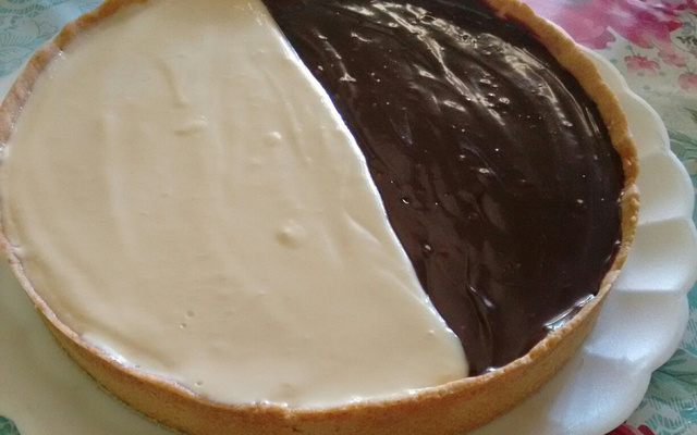 Torta de limão e chocolate