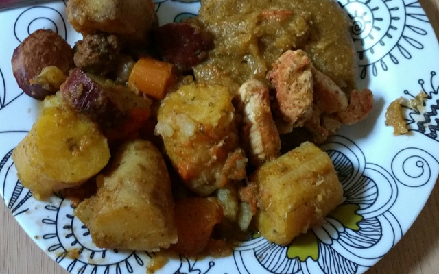 Cozido de frango com pirão