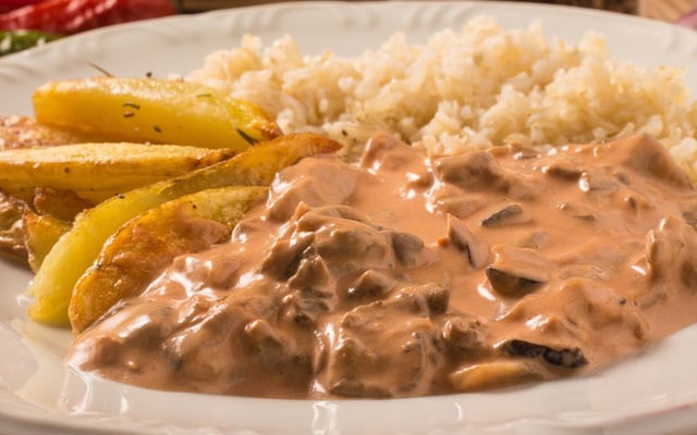 Estrogonofe vegetariano