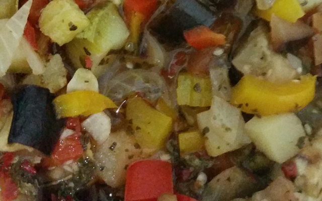 Antepasto de Berinjela de Micro-ondas