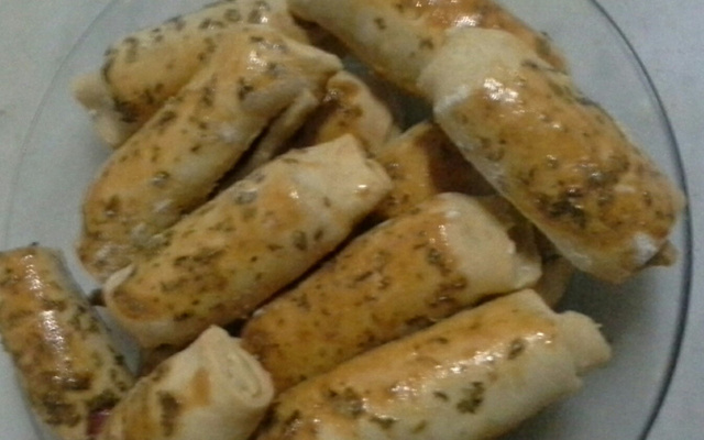 Mini enrolado de salsicha