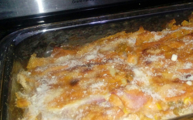 Lasanha de presunto e queijo