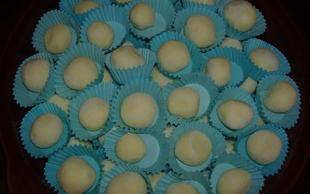 Docinho de leite em pó com leite condensado delícia