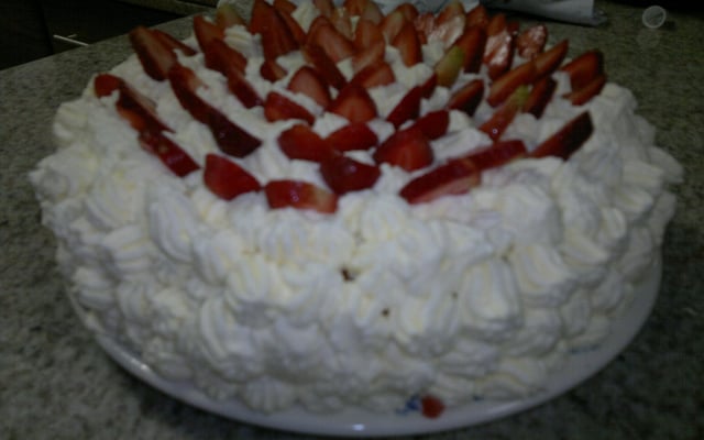 Bolo flor de morango