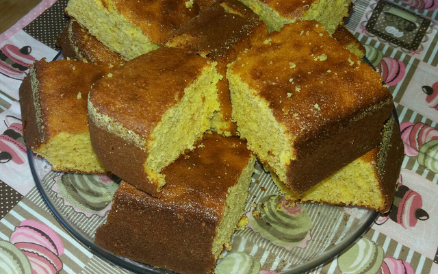 Bolo de açúcar demerara