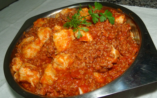 Nhoque de pão amanhecido