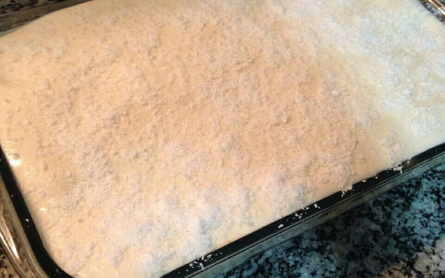 Bolo gelado com bolo tipo pulmann